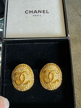 CHANEL Iconic Oval CC Logo Clip-On Earrings